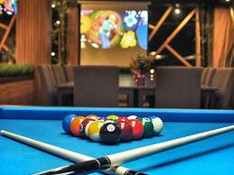 The Contrast i Hotel