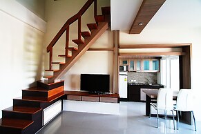 The Contrast i Hotel