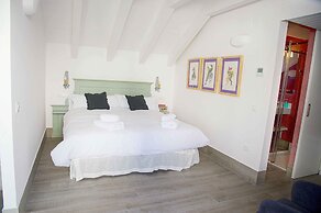 Overland Suites Catedral