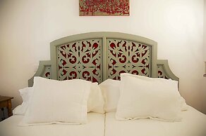 Overland Suites Catedral