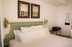 Overland Suites Catedral