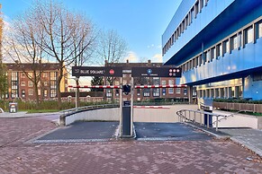 XO Hotels Blue Square