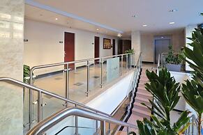 XO Hotels Blue Square