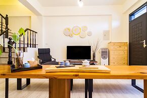 Wendy's B&B Toucheng Mansion A