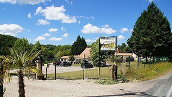 Le Domaine de l'Etang de Sandanet