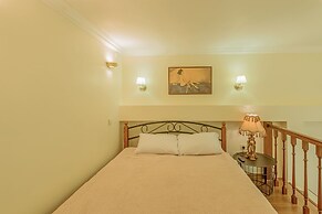 ColorSpb ApartHotel Artist's House