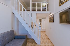 ColorSpb ApartHotel Artist's House