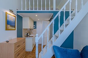 ColorSpb ApartHotel Artist's House