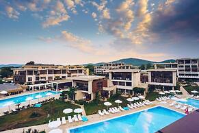 Apolonia Resort