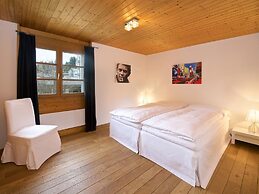 Schweizerhof Ferienwohnungen Lenzerheide