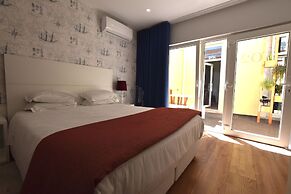 Marina Charming House