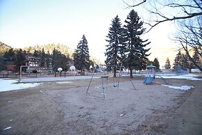 The Green Mountain Falls Lodge