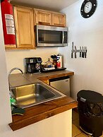 The Green Mountain Falls Lodge