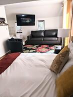 The Green Mountain Falls Lodge