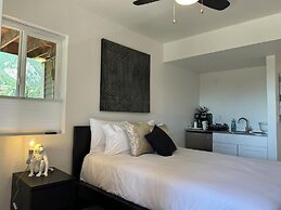 The Green Mountain Falls Lodge