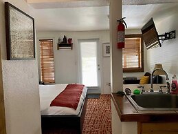 The Green Mountain Falls Lodge