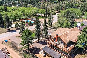 The Green Mountain Falls Lodge