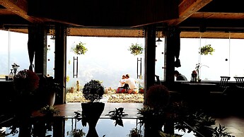 Sapa Clay House - Mountain Retreat
