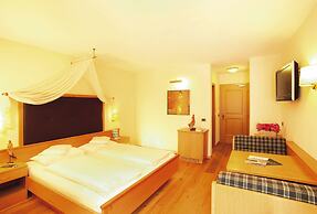 Mountain Spa Resort Albion