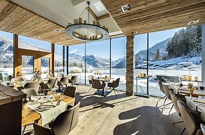 Mountain Spa Resort Albion