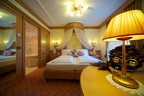 Mountain Spa Resort Albion