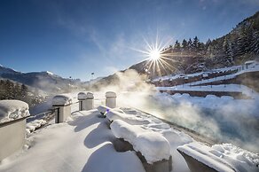 Mountain Spa Resort Albion