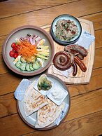 Cachet Boutique Kunming Artime