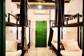 Vang Vieng Rock Backpacker Hostel