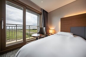 Golden Tulip Jeju Seongsan Hotel
