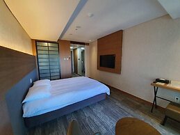 Golden Tulip Jeju Seongsan Hotel