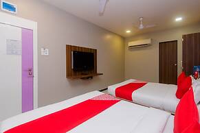 OYO 3769 Blue Pearl Residency