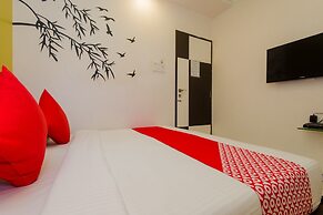 OYO 3769 Blue Pearl Residency