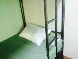 Lux Pillow Hostel