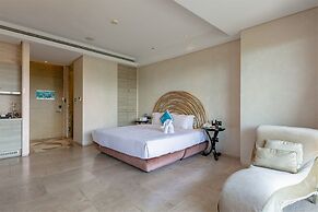 Yuejia Sea Apartment Phoenix Island