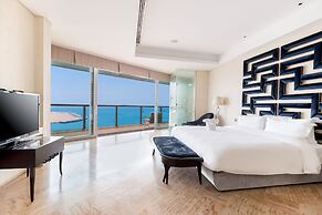 Yuejia Sea Apartment Phoenix Island