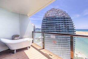 Yuejia Sea Apartment Phoenix Island