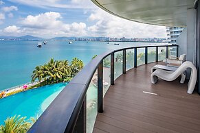 Yuejia Sea Apartment Phoenix Island