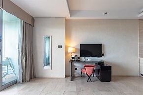 Yuejia Sea Apartment Phoenix Island