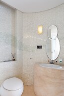 Yuejia Sea Apartment Phoenix Island