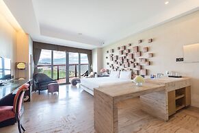 Yuejia Sea Apartment Phoenix Island