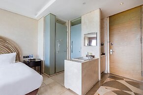 Yuejia Sea Apartment Phoenix Island