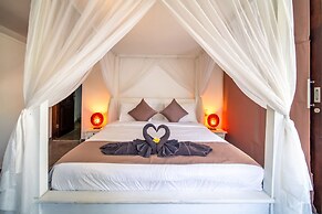 Villa Bewa by Villa Finder