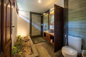 Villa Bewa by Villa Finder