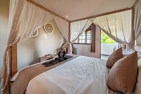 Villa Bewa by Villa Finder