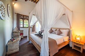 Villa Bewa by Villa Finder
