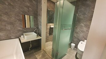 Benikea Yangsan Hotel