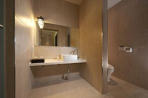 Benikea Yangsan Hotel