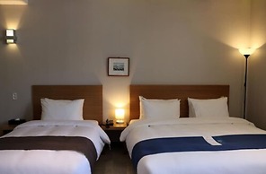 Benikea Yangsan Hotel