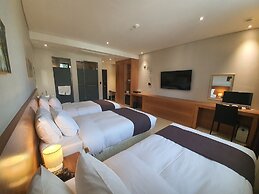 Benikea Yangsan Hotel