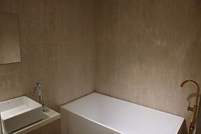 Benikea Yangsan Hotel